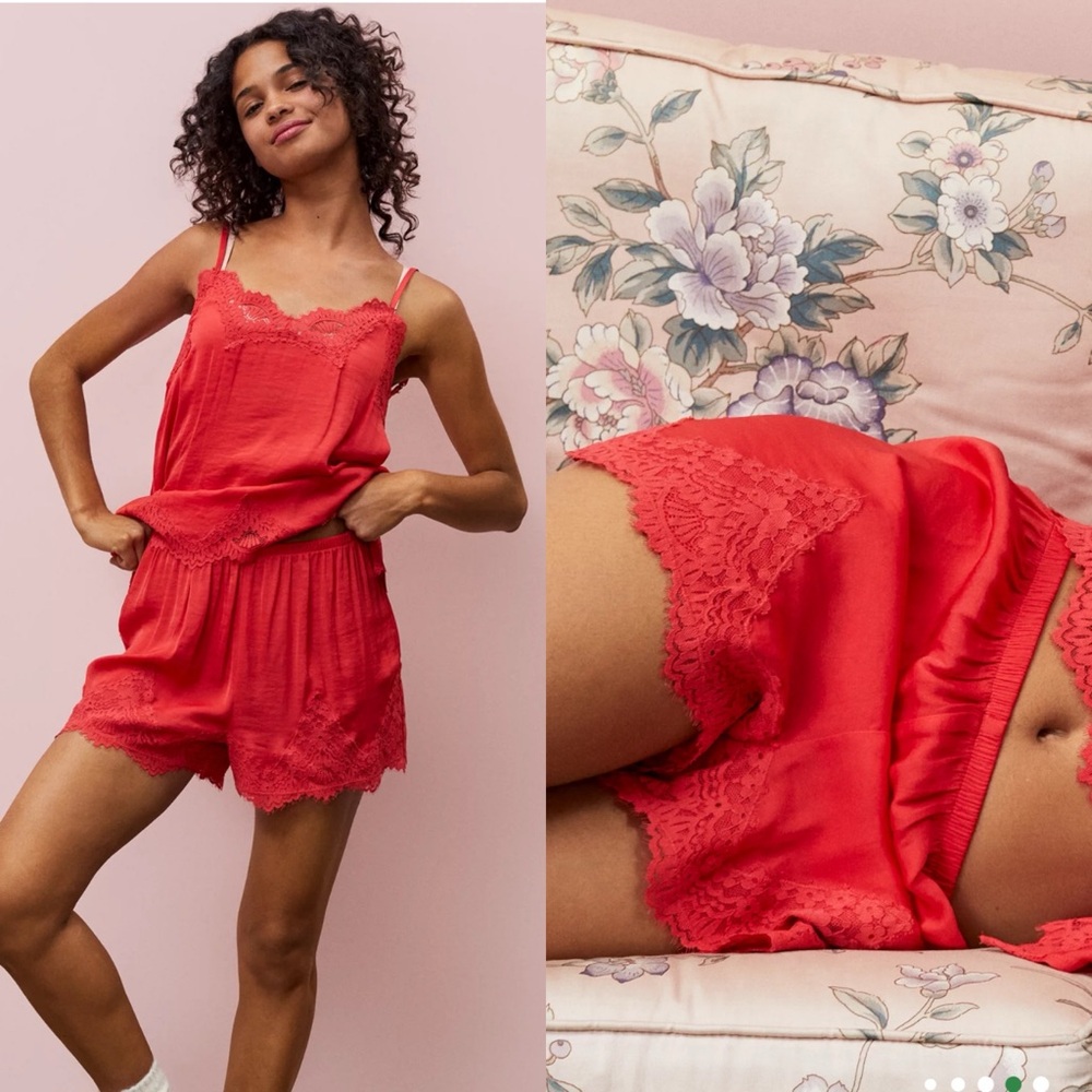 Aerie x Emily + Meritt Satin Lace Short in Festive Red Size XS NWT